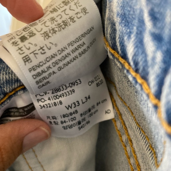 Mens Levi’s Vintage Acid Wash, Slim Taper Jeans, 33x34 - Picture 2 of 4